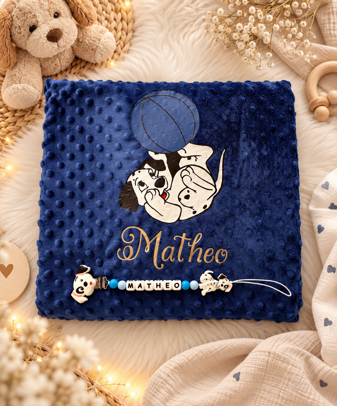 Un duo personnalisé pour bébé: couverture & attache-tétine